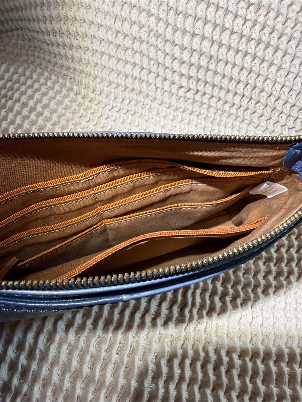HOBO Deep Blue Leather Wristlet Clutch with Zip Pull - Picture 3 of 8